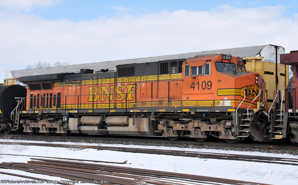 BNSF 4109